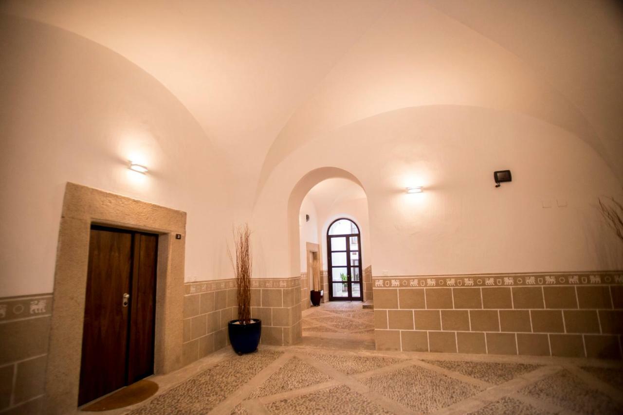 Md Casa Palacio Munoz Chaves Siglo XVIII Caces Zewnętrze zdjęcie