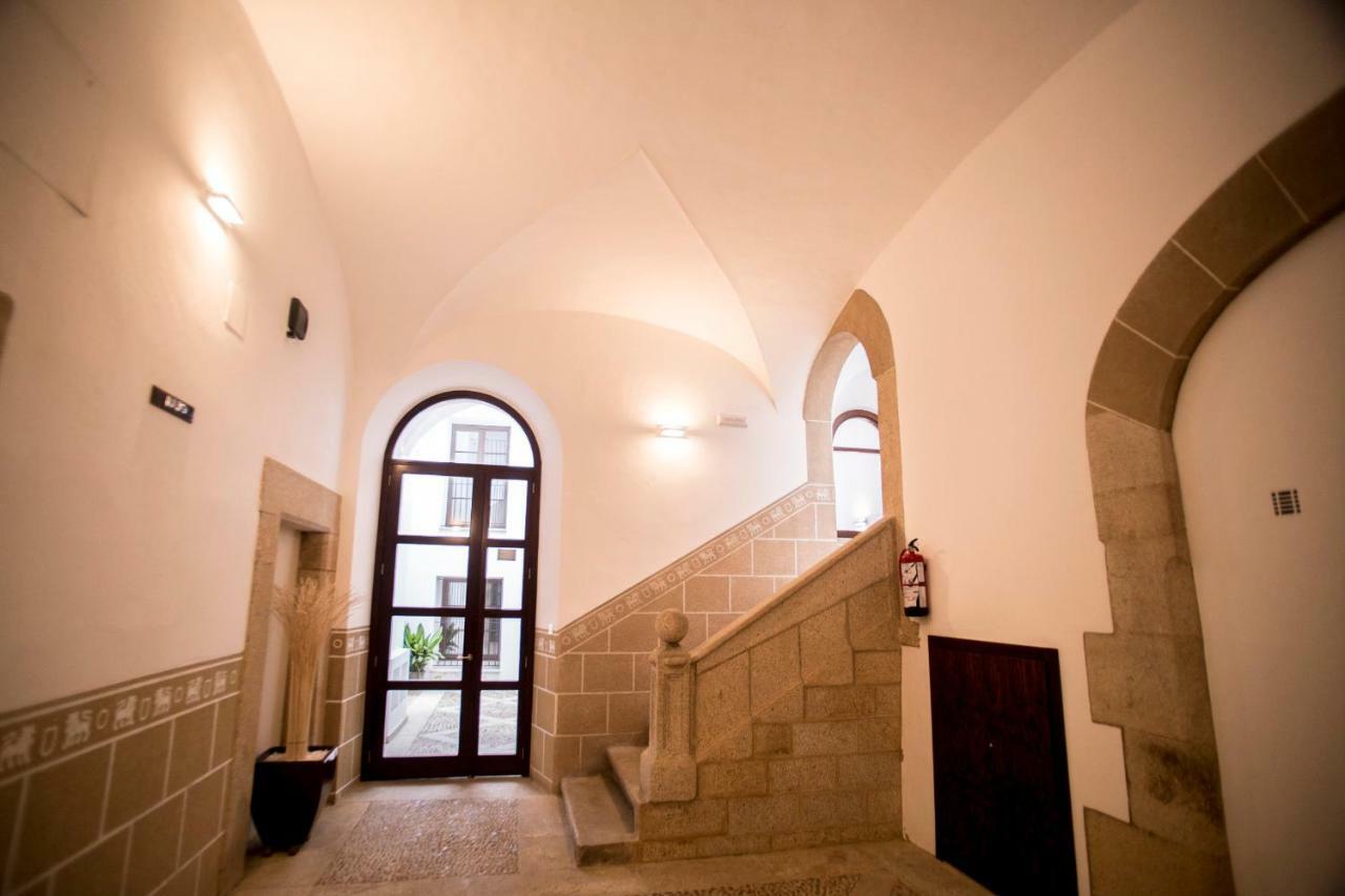 Md Casa Palacio Munoz Chaves Siglo XVIII Caces Zewnętrze zdjęcie