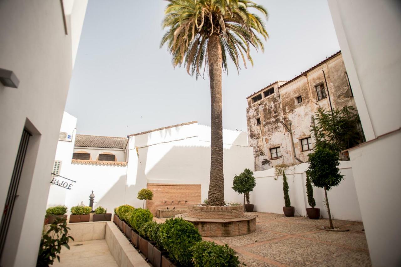Md Casa Palacio Munoz Chaves Siglo XVIII Caces Zewnętrze zdjęcie